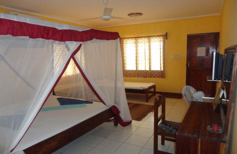 Hotel Kitete Beach Bungalows